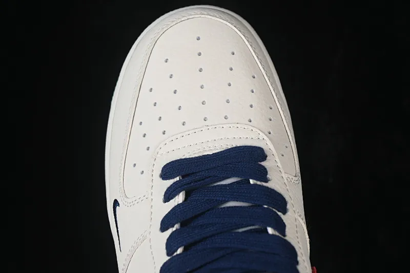 All categories Nk Air Force 1 Air Force series Nk Air Force 1 Low Air Force low-top Nike Air Force 1'07 Low beige red and green Air Force 1 low-top casual sneakers FV3694-108